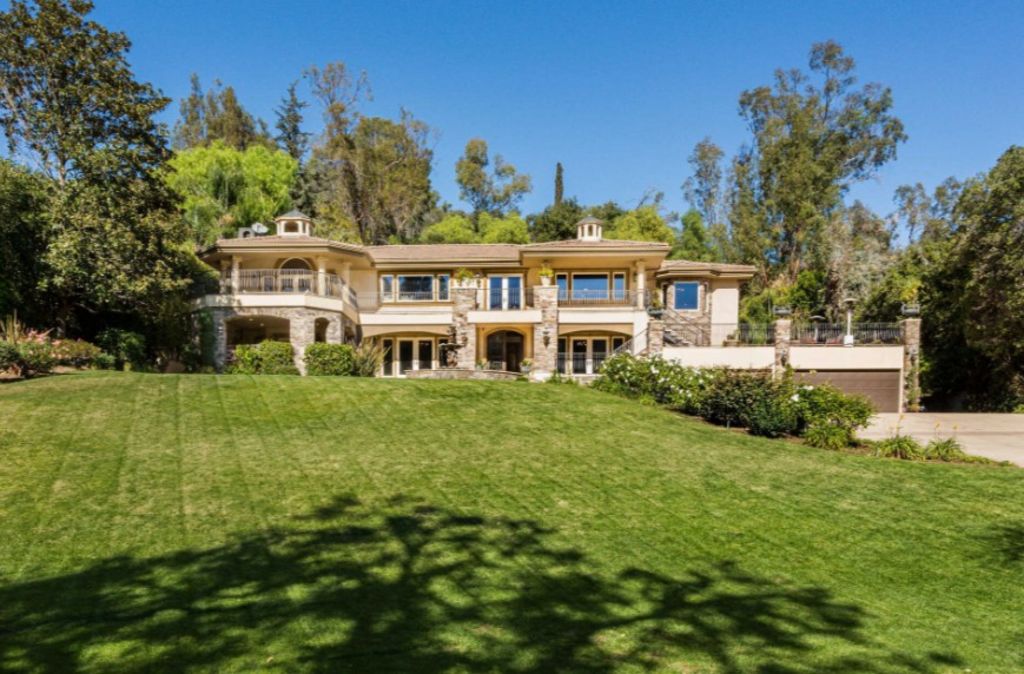 Fake Kardashian home on market for almost $11m