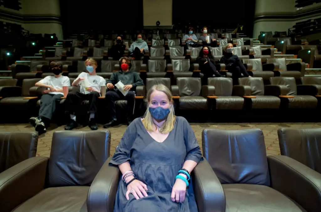 cinema-social-distancing