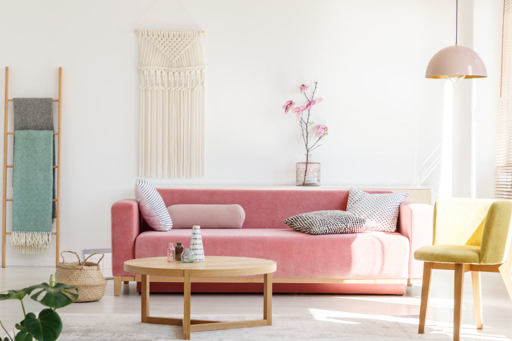 A perfect pairing: Yellow can work really well with blush tones and Scandinavian style. Photo: Katarzyna Bialasiewicz (iStock)