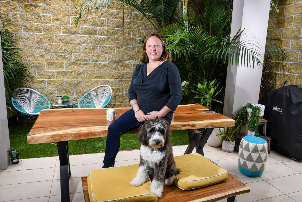 Karen Thorley and dog Banksy recently moved to a ground-floor garden apartment in Sydney's northern beaches. Photo: Peter Rae