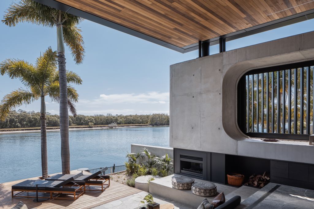 The Cove House: an award-winning house with two sides and $7.85 million price tag