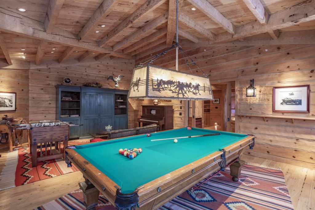 Tom Cruise's home features a games room.  Photo: Bill Fandel Compass