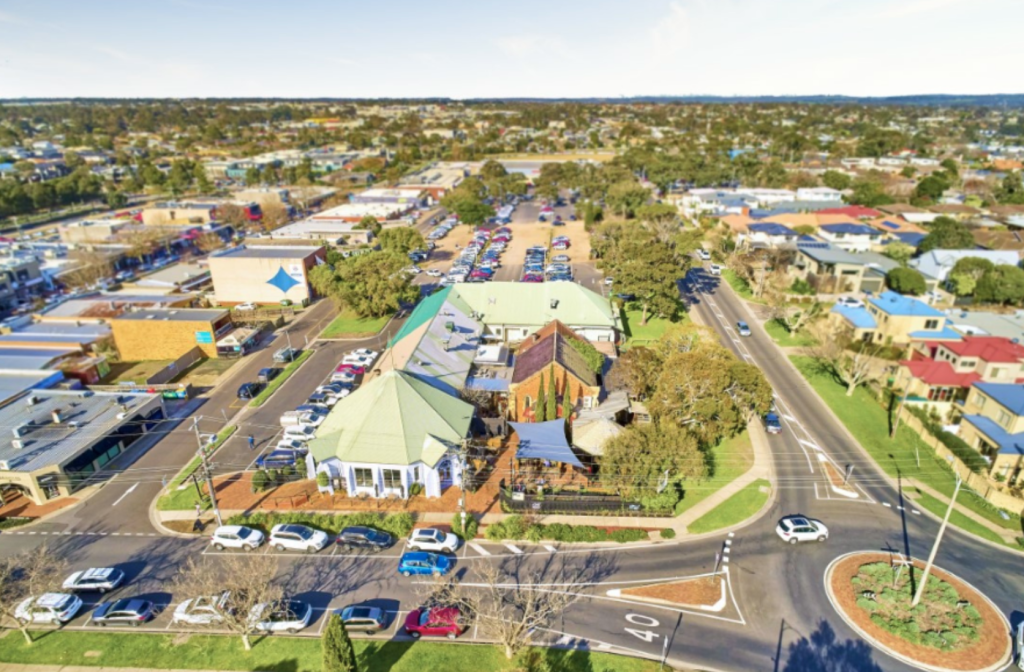 Reserve smashed as mortgagee shop auction takes off