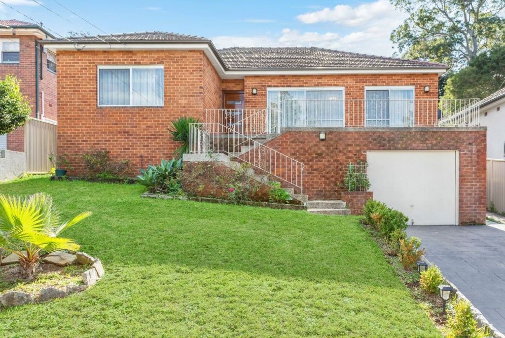 The owners of a three-bedroom house at 32 Sluman Street, Denistone West, made a $535,000 windfall in five months.