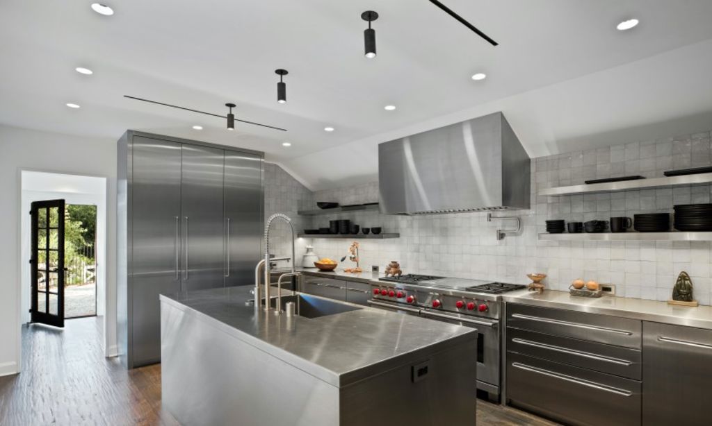 The property also has a chef's kitchen. Photo: Anthony Barcelo/Los Angeles Time