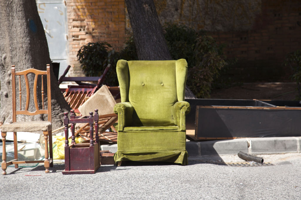 Plenty of Facebook groups are saving functional furniture from ending up in landfill. Photo: iStock