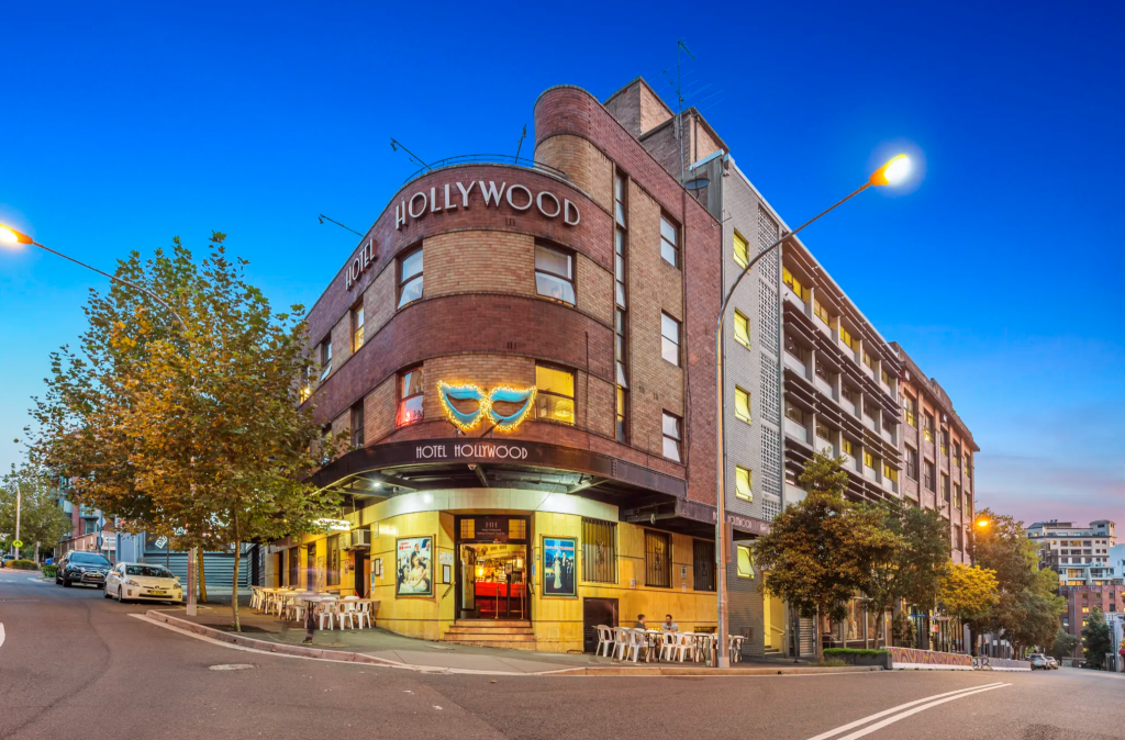 Show goes on for Sydney's Hollywood Hotel after $10m sale