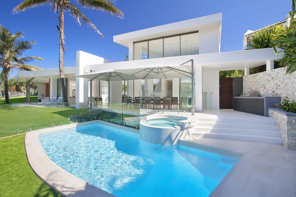 The sensational $34 million 'Webb House'. Photo: Damien Davidson Builders