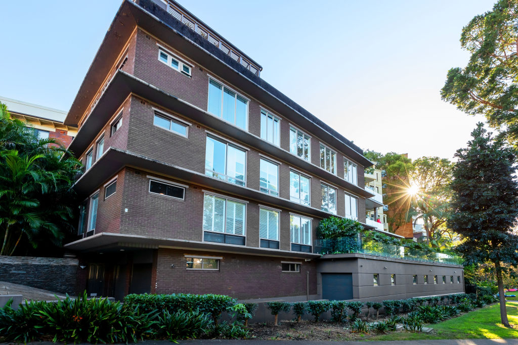 The parkside block of four apartments in Rushcutters Bay sold for $15 million.