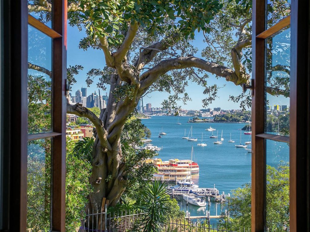 Historic McMahons Point house used during Petrov Affair hits market