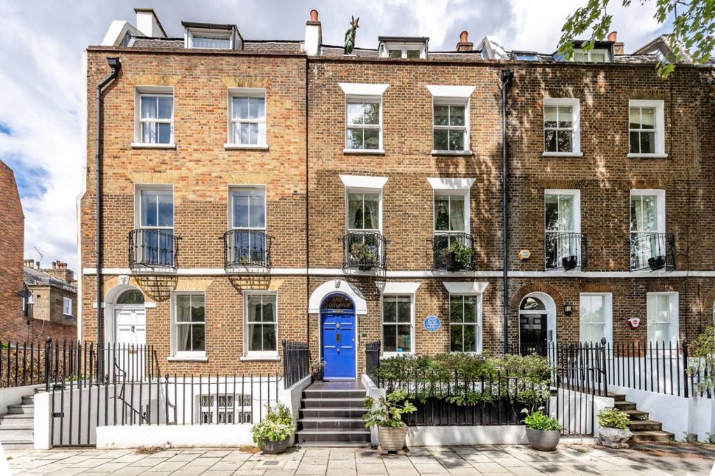 Captain Bligh's London house – now a crazy B&B – up for sale