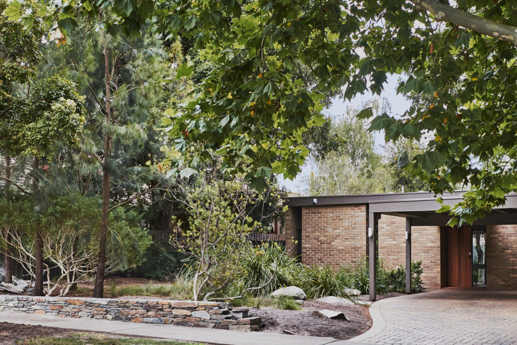 Ostensibly nothing has changed externally but this 1960s Melbourne house has been brilliantly retrofitted. Photo: Jill Haapaniemi