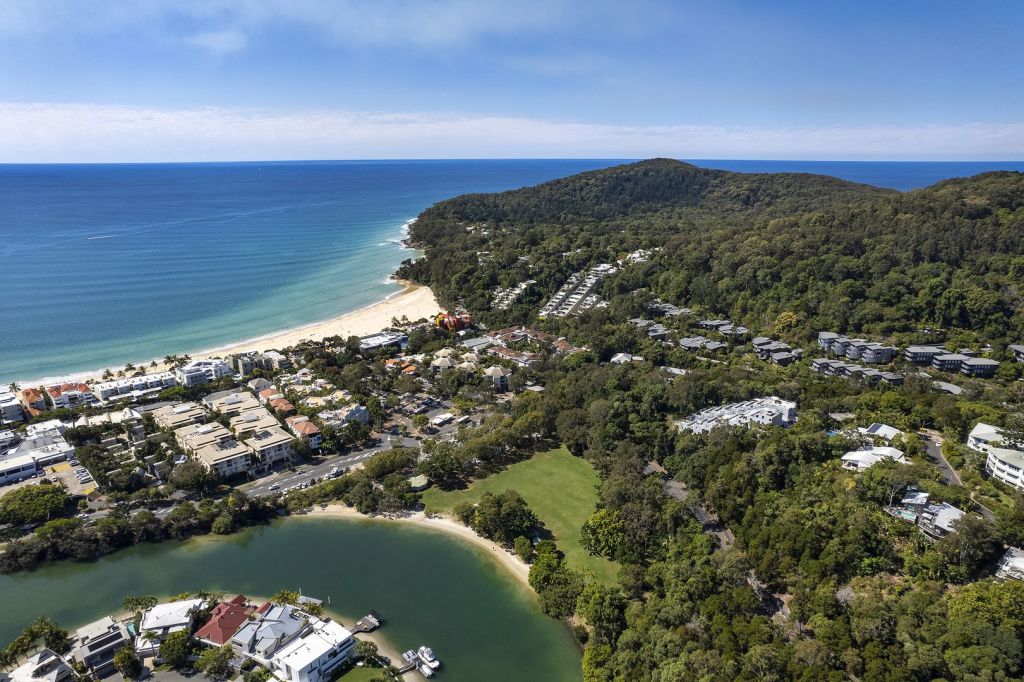 41 Picture Point Crescent, Noosa Heads. Photo: Dowling Neylan
