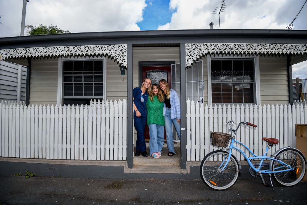 The Melbourne suburbs where rents fell the most during lockdown