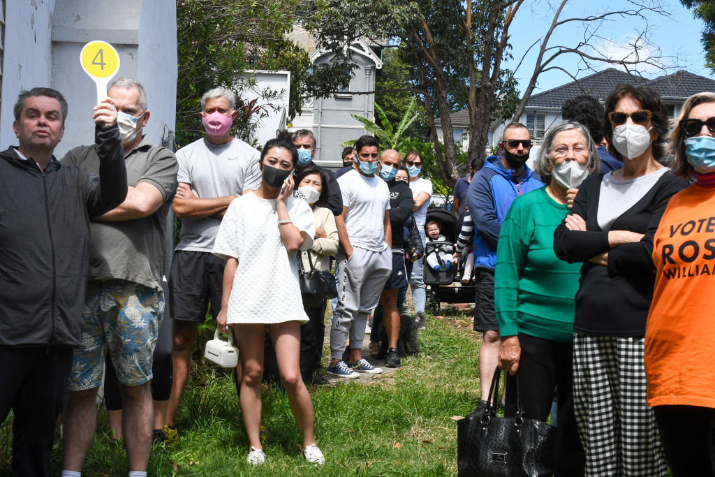 Part of the large turnout of a recent auction in Sydney's inner-west. Photo: Peter Rae