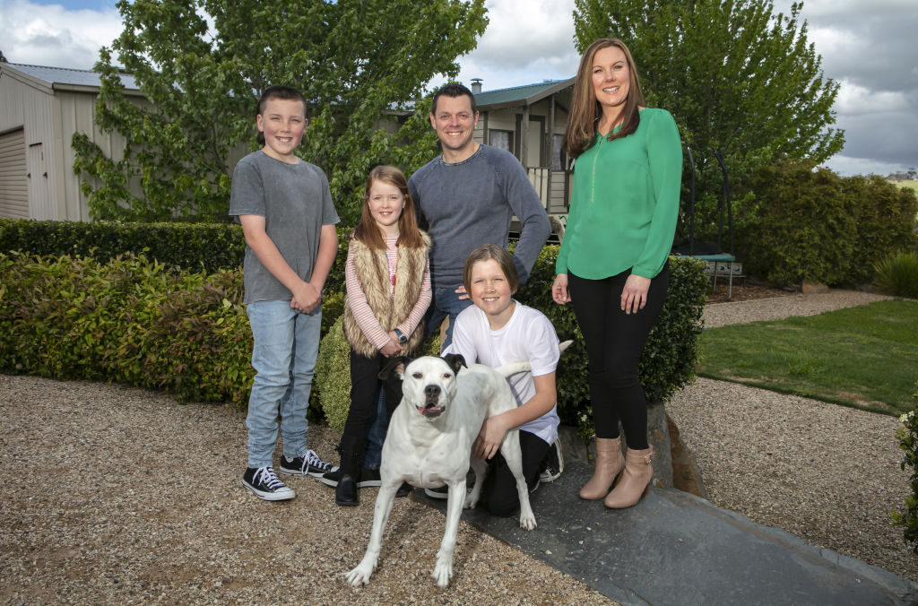 Matt and Kirrily Bevan, along with Cooper, Shayli and Brodie, sell their house in Sunbury and move to Queensland.