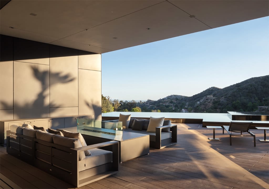 The mansion features a 12-metre infinity-edge pool with jacuzzi. Photo: Redfin