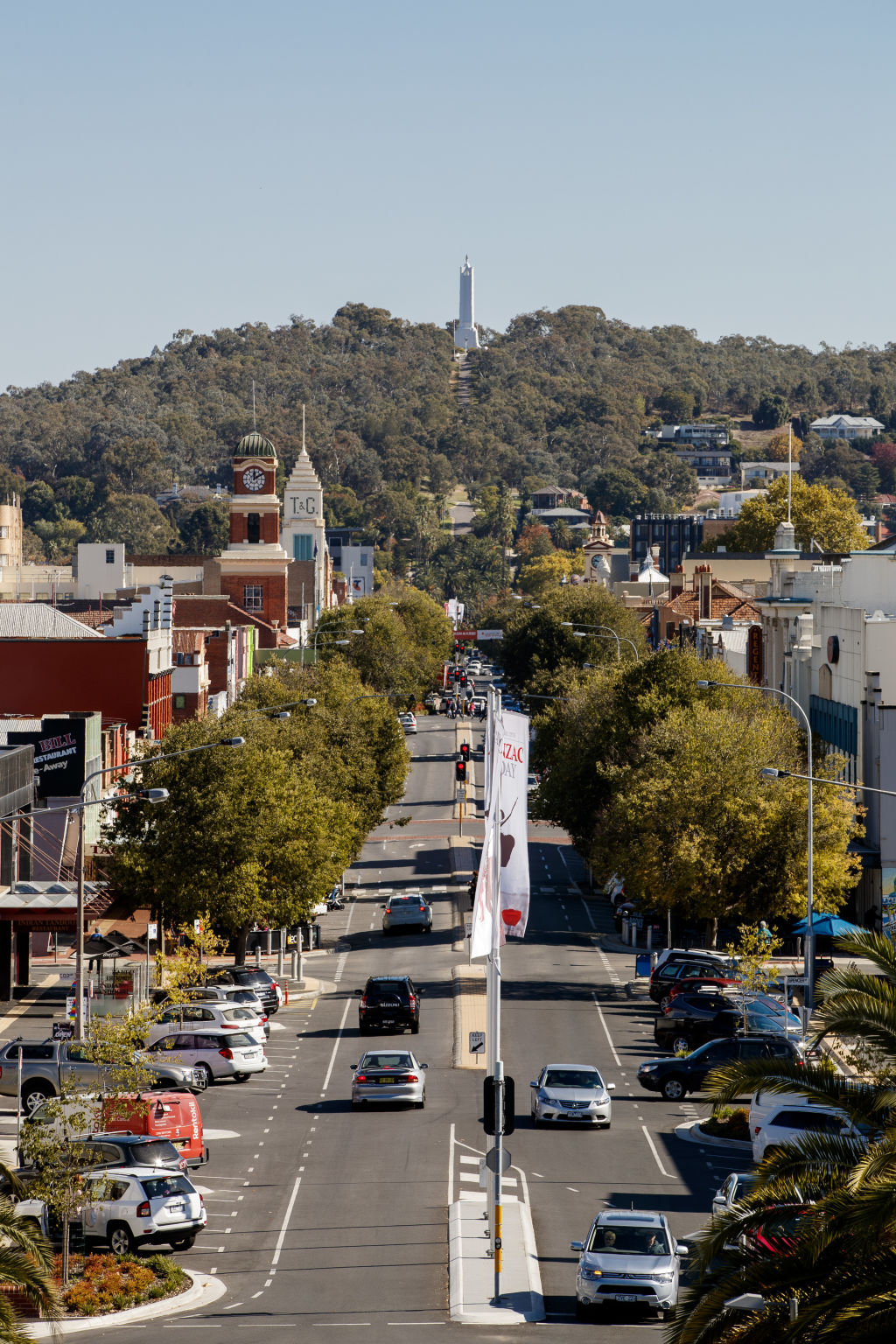 Albury's relatively affordable house prices have seen it become a popular tree-change destination. Photo: James Horan