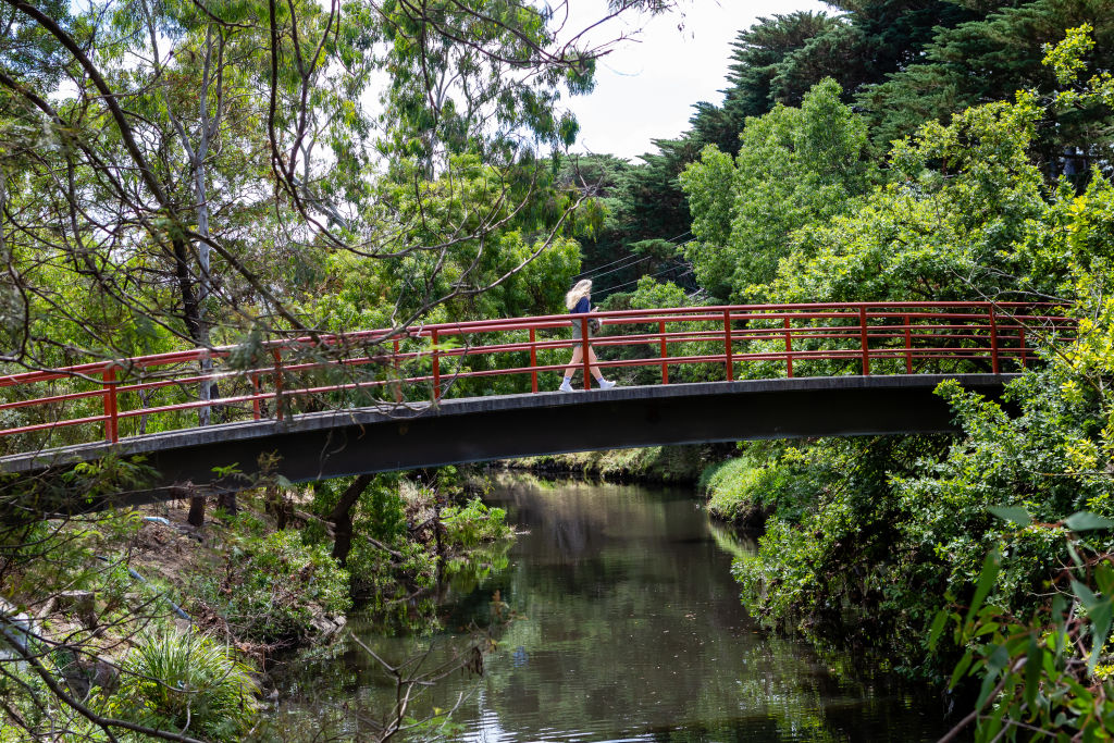 Borrowers who are ready to make an offer on a new home, but haven't sold their current home, may consider applying for a bridging loan. Photo: Greg Briggs