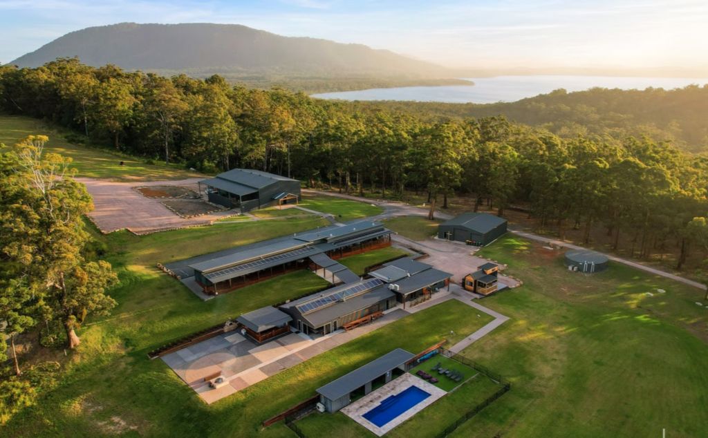 'Shiny new diamond' on NSW's Mid North Coast has prospective buyers digging deep into their pockets