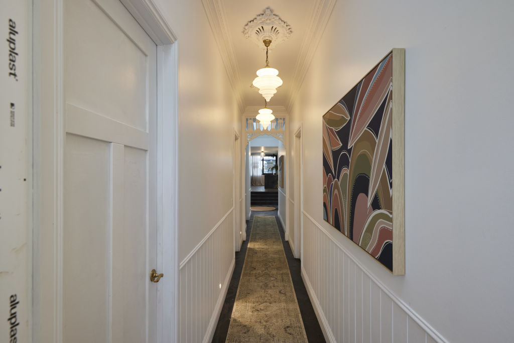 The judges fall in love with the traditional details in Omar and Oz's hallway. Photo: Nine