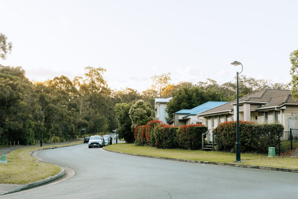 Coomera Suburb Profile