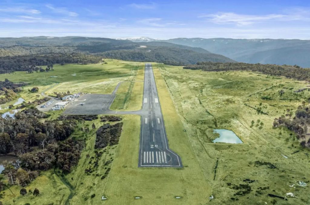 Grollo family buys Mt Hotham Airport for $6.5 million