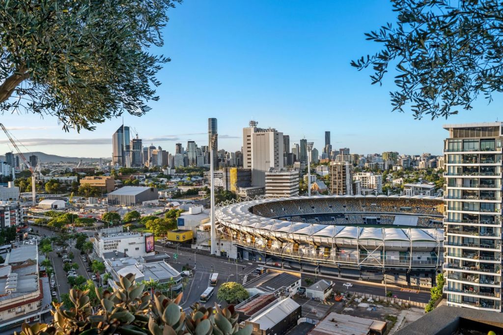 Brisbane with Woolloongabba