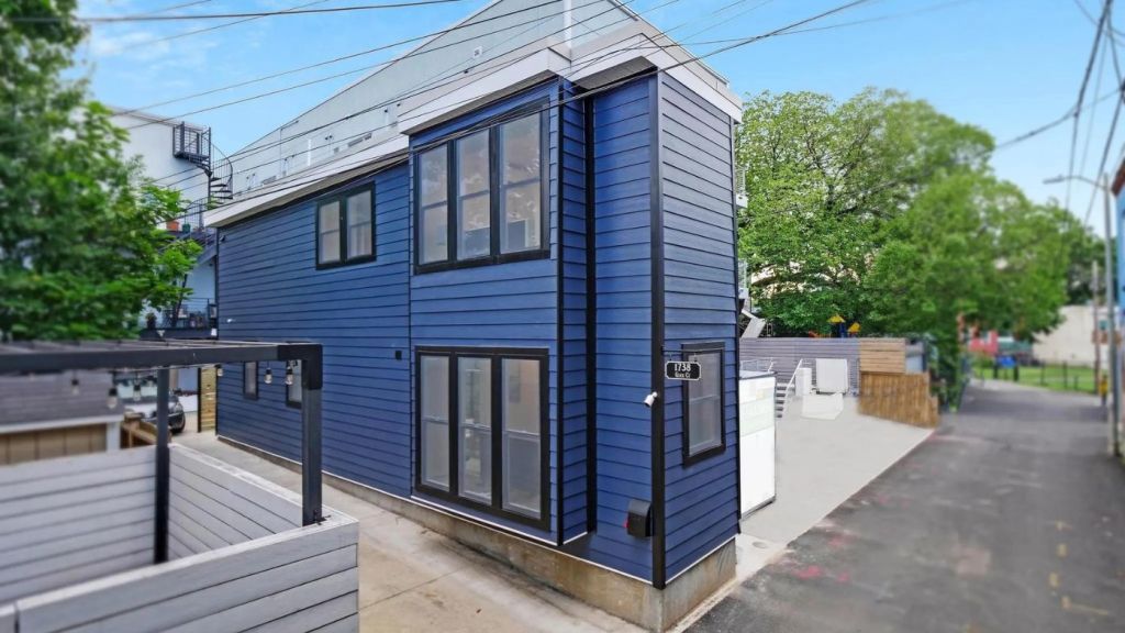 Glick House in the Shaw neighbourhood of Washington DC is only six foot wide. Photo: Pearson Smith Realty, Llc
