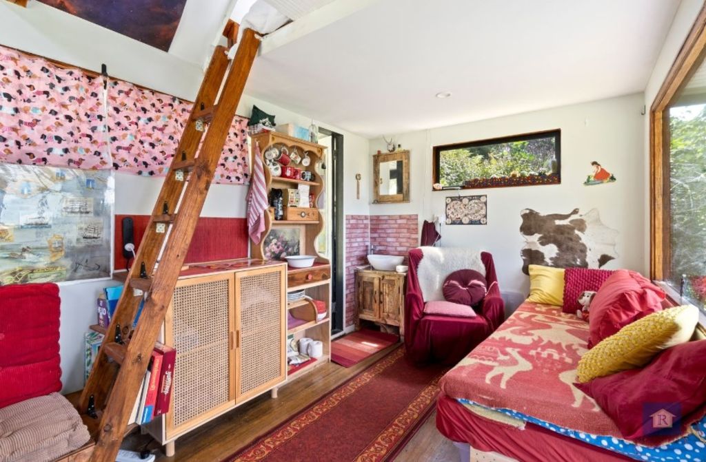 The property in rural Victoria could quite possibly be the nation's tiniest home. Photo: Richardson Real Estate