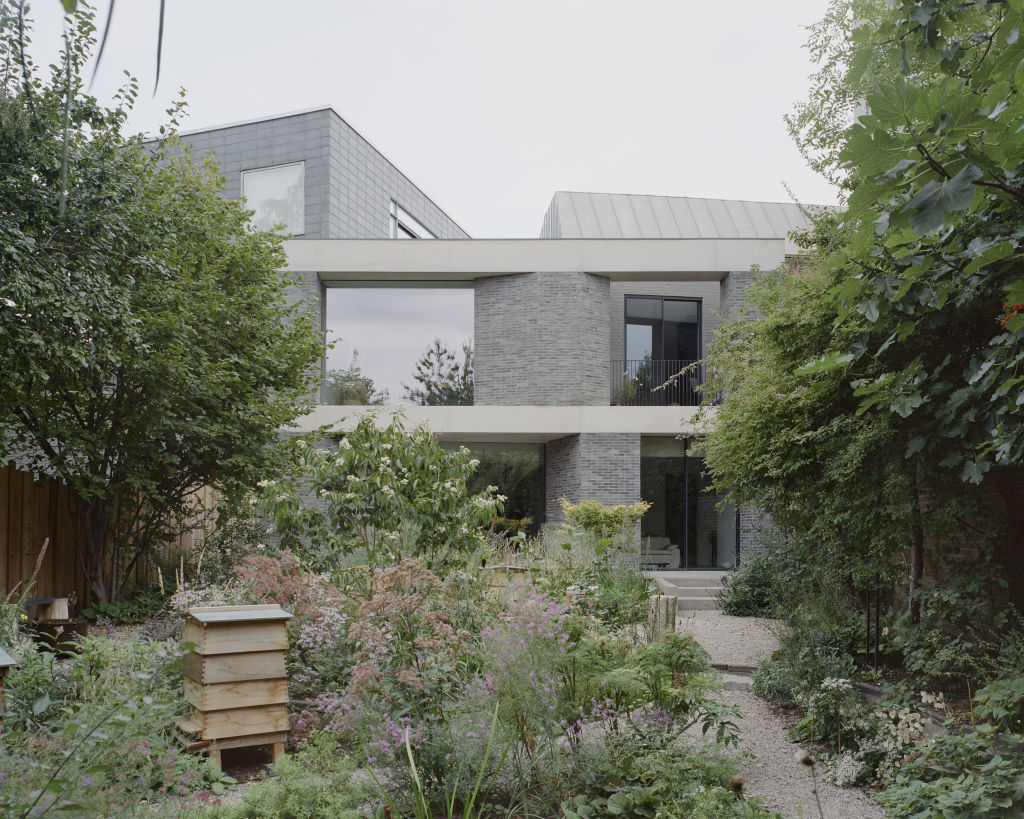 London Home by Studio Iro with McLaren Photo: Rory Gardiner