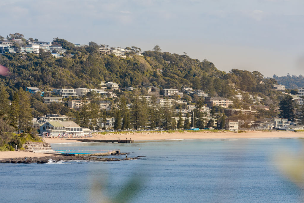 At this active 'burb 'the oldies are doing laps in the pool, the kids are at Nippers'