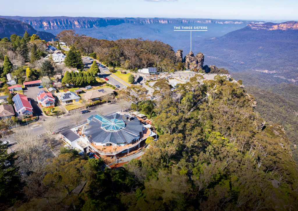 Blue Mountains: 'rare' opportunity to invest at the Three Sisters