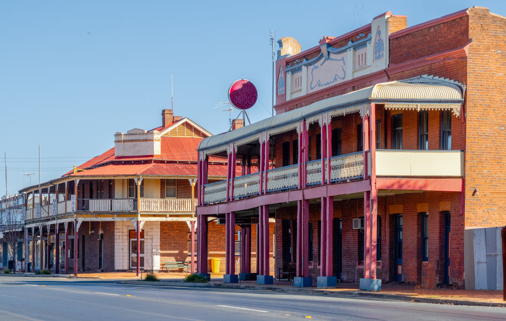 Are pubs a good investment in Australia?