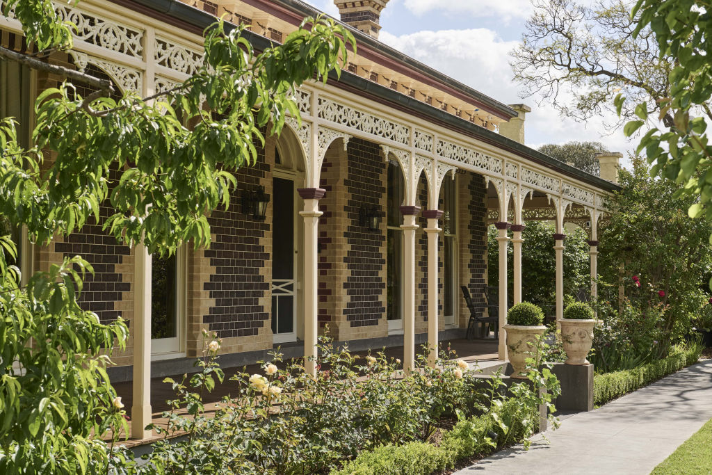 Heritage homes in blue-chip Hawthorn are passed down  by some families and coveted by others.