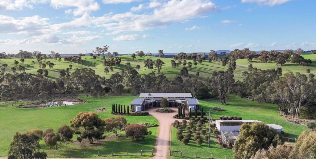 Architect-designed country retreat and grazing farm listed near wine country
