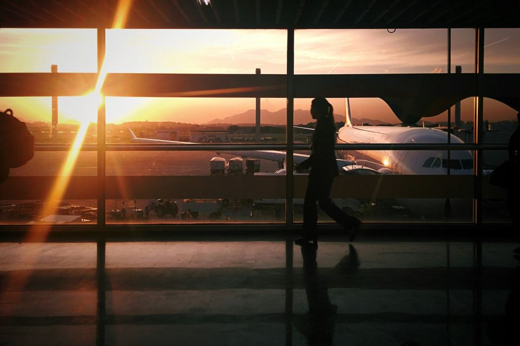 What is bleisure travel?