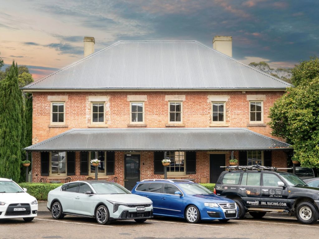 Buyers eye landmark Berrima Vault House