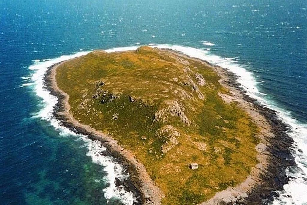 Ten stunning island escapes for sale in Australia right now