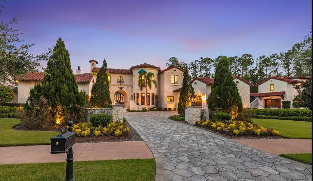 A $20 million mansion in Disney World is up for grabs