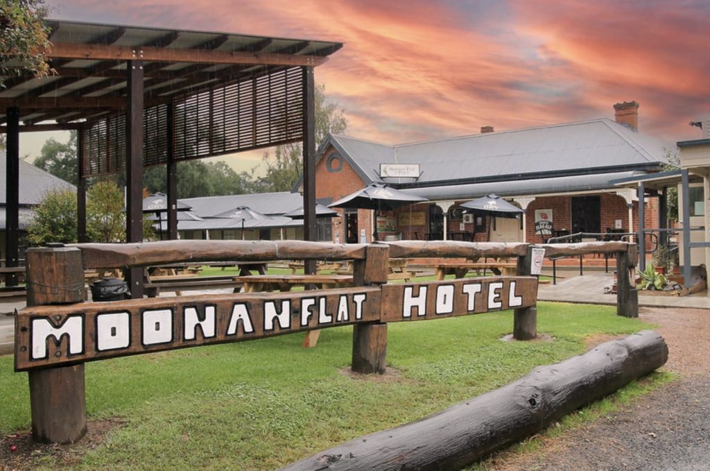 9 cute country pubs for sale in Australia right now
