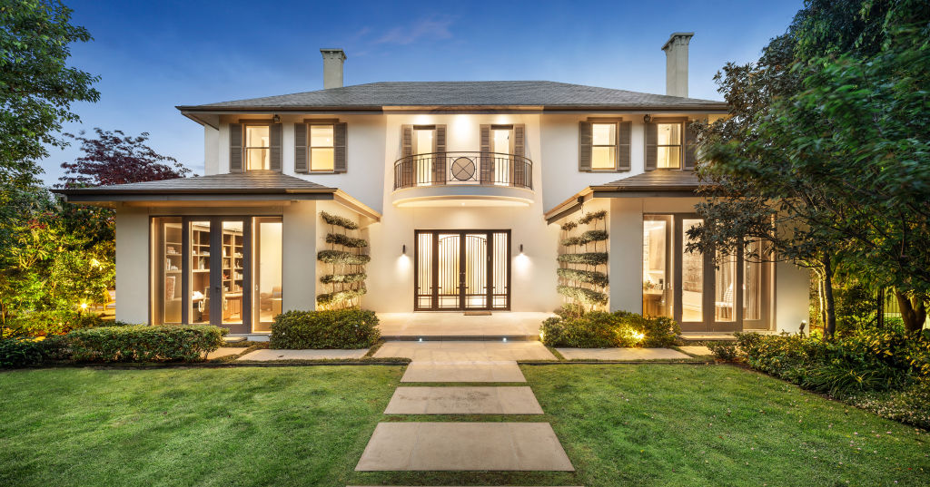 Pepperstone's Owen Kerr to buy in South Yarra as Besen home to sell in ...