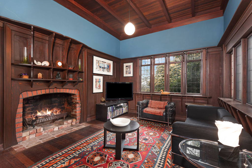 Exceptional Eaglemont property Chadwick House for sale after 30year