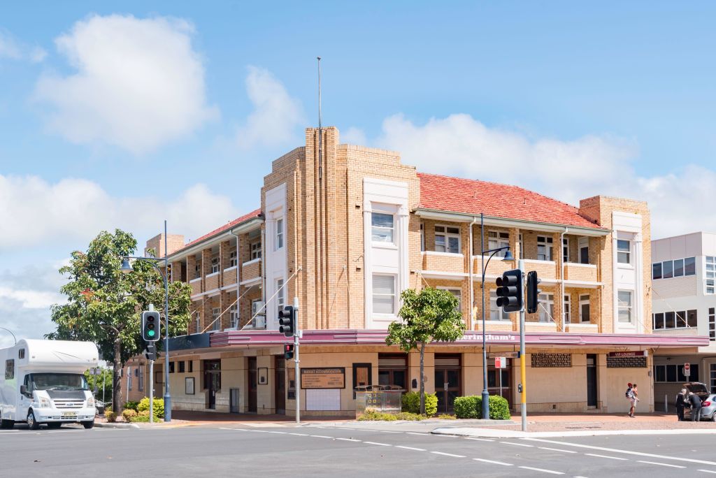 Manning Valley The historic region filled with natural wonders and